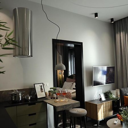Urban Stay Tirana Deluxe Exterior foto